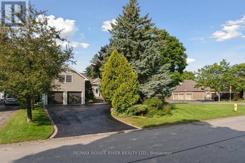 83 Cassels Road E, Whitby (Brooklin), ON - Outdoor