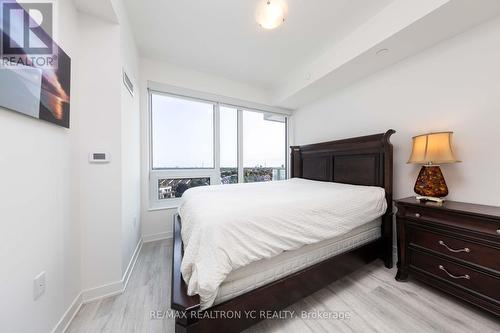 804B - 4655 Metcalfe Avenue, Mississauga (Central Erin Mills), ON - Indoor Photo Showing Bedroom