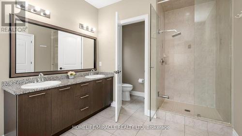 4 Rockton Court, Brampton, ON - Indoor Photo Showing Bathroom