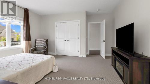 4 Rockton Court, Brampton (Toronto Gore Rural Estate), ON - Indoor Photo Showing Bedroom