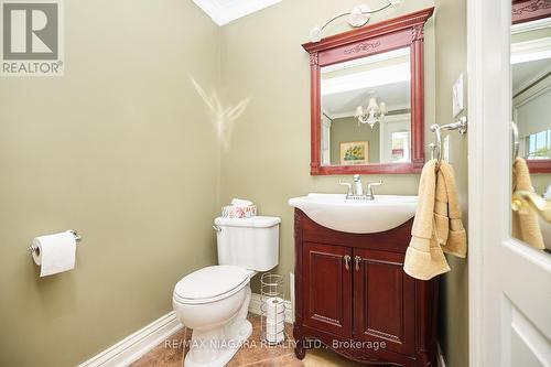 2065 Seventh Street, St. Catharines, ON - Indoor Photo Showing Bathroom