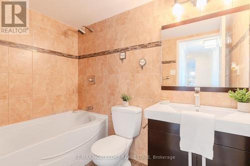 408 - 21 Knightsbridge Road, Brampton, ON - Indoor Photo Showing Bathroom