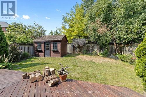 10 Oak Gardens Court, Brampton, ON - Outdoor With Deck Patio Veranda