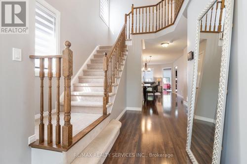 10 Oak Gardens Court, Brampton, ON - Indoor Photo Showing Other Room