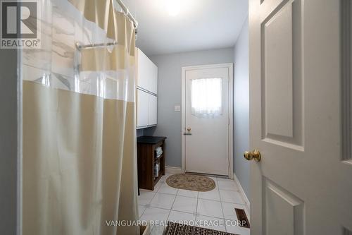 5 Norris Place, Toronto (Humberlea-Pelmo Park), ON - Indoor Photo Showing Other Room