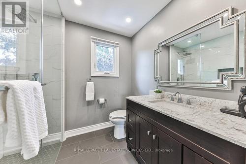 1368 Outlook Terrace, Oakville (Glen Abbey), ON - Indoor Photo Showing Bathroom