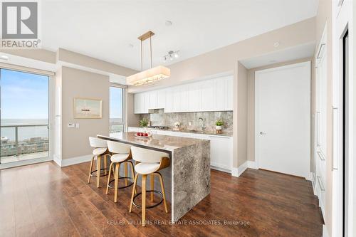 1401 - 8 Ann Street, Mississauga (Port Credit), ON - Indoor Photo Showing Dining Room