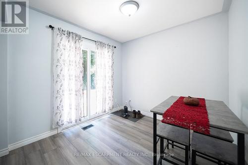 27 Mulholland Drive, Brant (Paris), ON - Indoor Photo Showing Bedroom