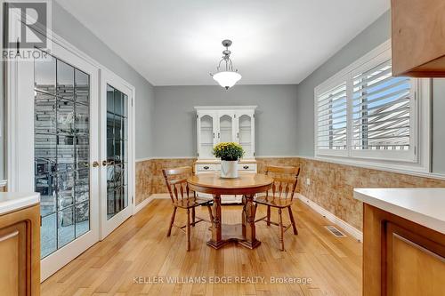 32 Old Orchard Drive, Hamilton, ON - Indoor Photo Showing Dining Room