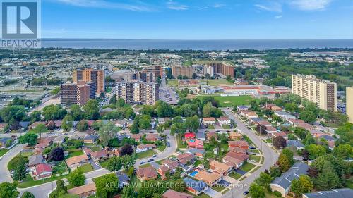 32 Old Orchard Drive, Hamilton (Riverdale), ON - Outdoor With View