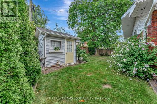 32 Old Orchard Drive, Hamilton, ON - Outdoor