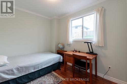 212 Pochard Lane E, London, ON - Indoor Photo Showing Bedroom