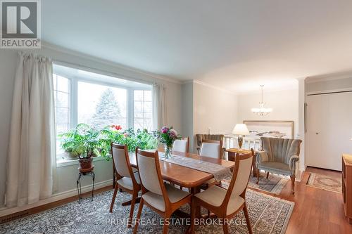 212 Pochard Lane E, London, ON - Indoor Photo Showing Dining Room