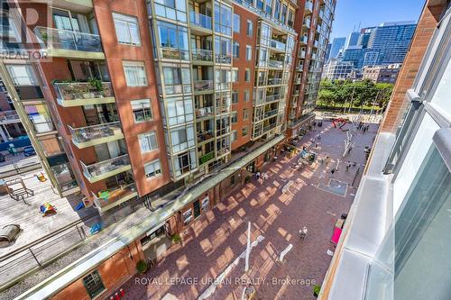 529 - 33 Mill Street, Toronto (Waterfront Communities), ON - Outdoor