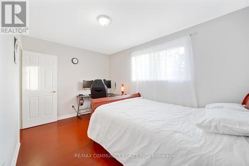 91 Tineta Crescent, Toronto (Agincourt South-Malvern West), ON - Indoor Photo Showing Bedroom