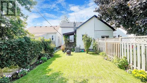 217 Celina Street, Oshawa, ON - Outdoor