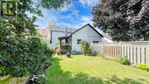 217 Celina Street, Oshawa, ON - Outdoor