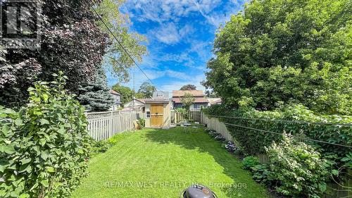 217 Celina Street, Oshawa, ON - Outdoor