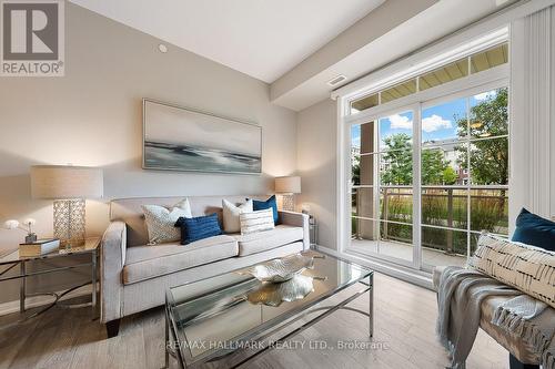 103 - 84 Aspen Springs Drive, Clarington (Bowmanville), ON - Indoor Photo Showing Living Room