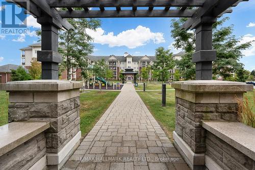 103 - 84 Aspen Springs Drive, Clarington (Bowmanville), ON - Outdoor