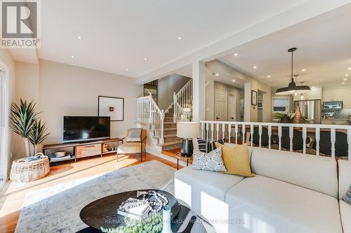 80 Andona Crescent, Toronto (Centennial Scarborough), ON - Indoor Photo Showing Living Room