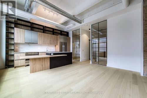 202 - 150 Logan Avenue, Toronto (South Riverdale), ON - Indoor Photo Showing Kitchen