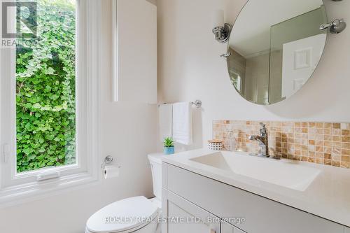 1011 Craven Road, Toronto (Greenwood-Coxwell), ON - Indoor Photo Showing Bathroom