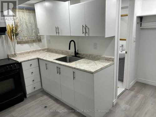 25 Switzer Drive, Oshawa (Centennial), ON - Indoor Photo Showing Kitchen