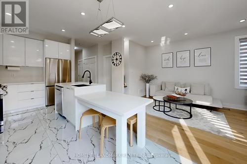 65 Hillmount Road, Markham, ON - Indoor Photo Showing Kitchen