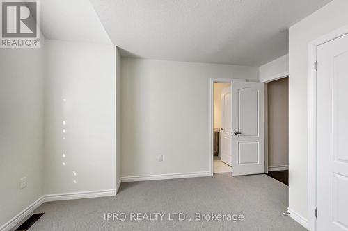 150 Stevenson Crescent, Bradford West Gwillimbury (Bradford), ON - Indoor Photo Showing Other Room