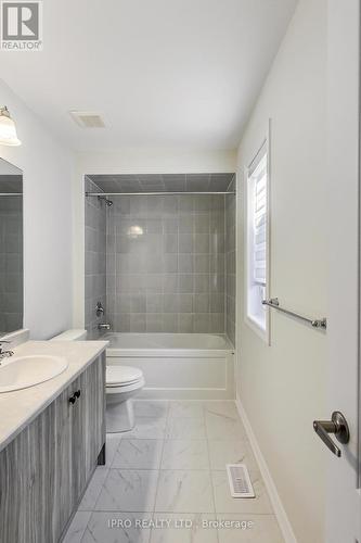 150 Stevenson Crescent, Bradford West Gwillimbury (Bradford), ON - Indoor Photo Showing Bathroom