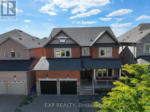 8 Philips Lake Court, Richmond Hill (Jefferson), ON - Outdoor With Facade