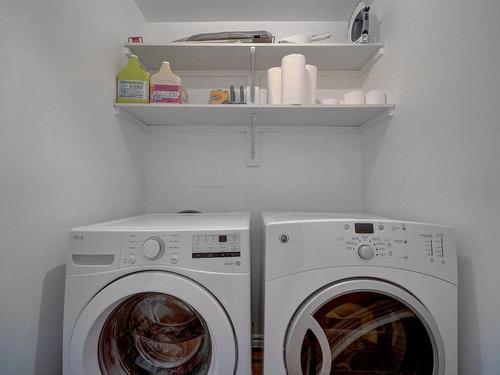 Laundry room - 36 Rue Catherine, Saint-Rémi, QC - Indoor Photo Showing Laundry Room