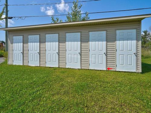 Shed - 36 Rue Catherine, Saint-Rémi, QC - Outdoor