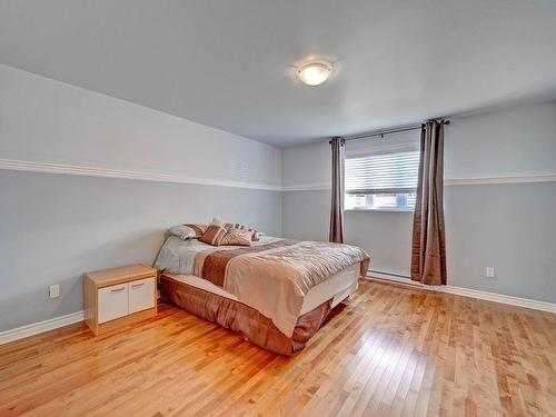 Master bedroom - 36 Rue Catherine, Saint-Rémi, QC - Indoor Photo Showing Bedroom