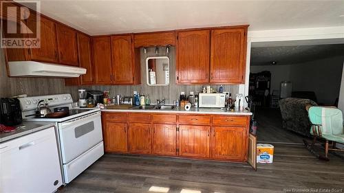 13555 Route 144, Sainte-Anne-De-Madawaska, NB - Indoor Photo Showing Kitchen With Double Sink