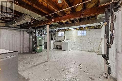 557 Moy, Windsor, ON - Indoor Photo Showing Basement