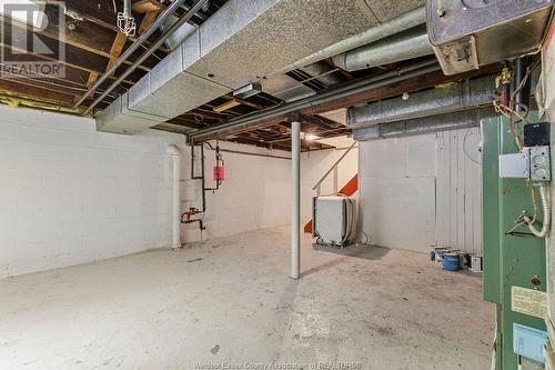 557 Moy, Windsor, ON - Indoor Photo Showing Basement