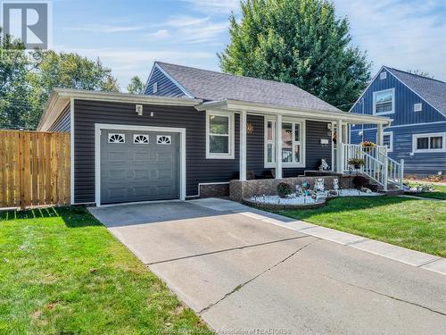 12 King Street, Leamington, ON - Outdoor With Facade