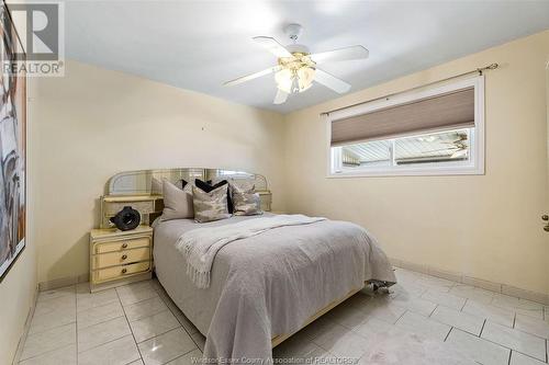 1064 Laporte, Windsor, ON - Indoor Photo Showing Bedroom