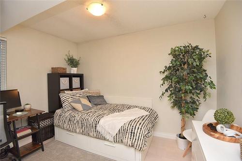 30 Western Battery Road Unit# 341, Toronto, ON - Indoor Photo Showing Bedroom