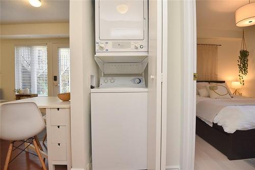 30 Western Battery Road Unit# 341, Toronto, ON - Indoor Photo Showing Laundry Room