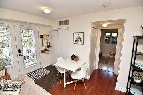 30 Western Battery Road Unit# 341, Toronto, ON - Indoor Photo Showing Dining Room