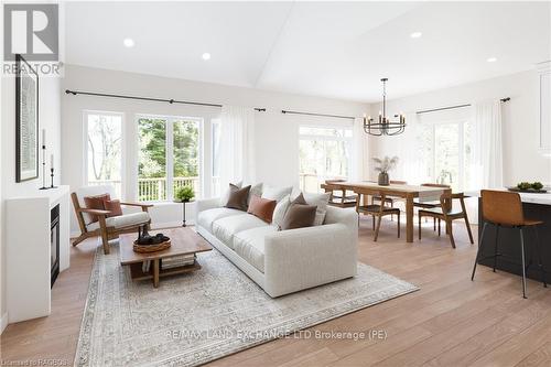 24 - 16 Cedar Creek, Saugeen Shores, ON - Indoor Photo Showing Living Room