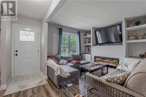 509 Cumberland Street, Cornwall, ON - Indoor Photo Showing Living Room With Fireplace