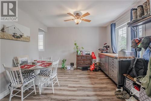 509 Cumberland Street, Cornwall, ON - Indoor Photo Showing Dining Room