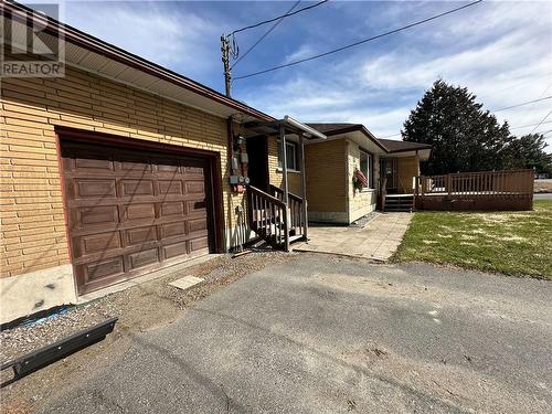 16 Cote Avenue, Chelmsford, ON - Outdoor With Exterior