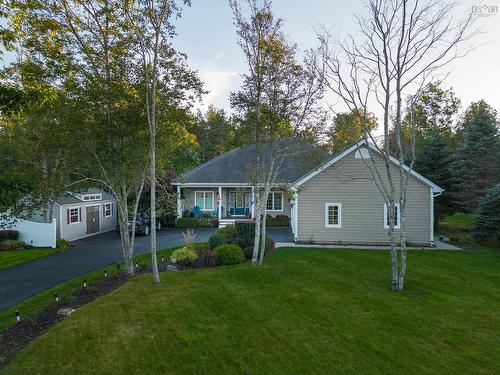 54 Deerview Crescent, Salmon River, NS 