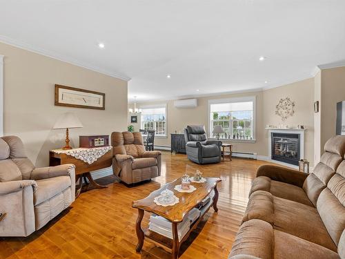 21 Hillside Meadows Drive, Cornwall, PE 