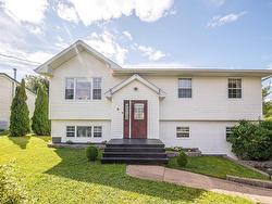 6 Raines Mill Road  Lakeside, NS B3T 1A8